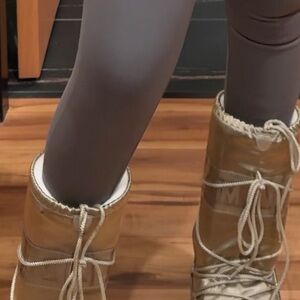 Women's Tan Winter Boots